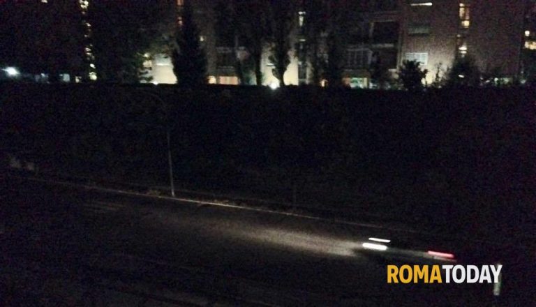 Blackout a Roma, troppi condizionatori accesi e salta la corrente